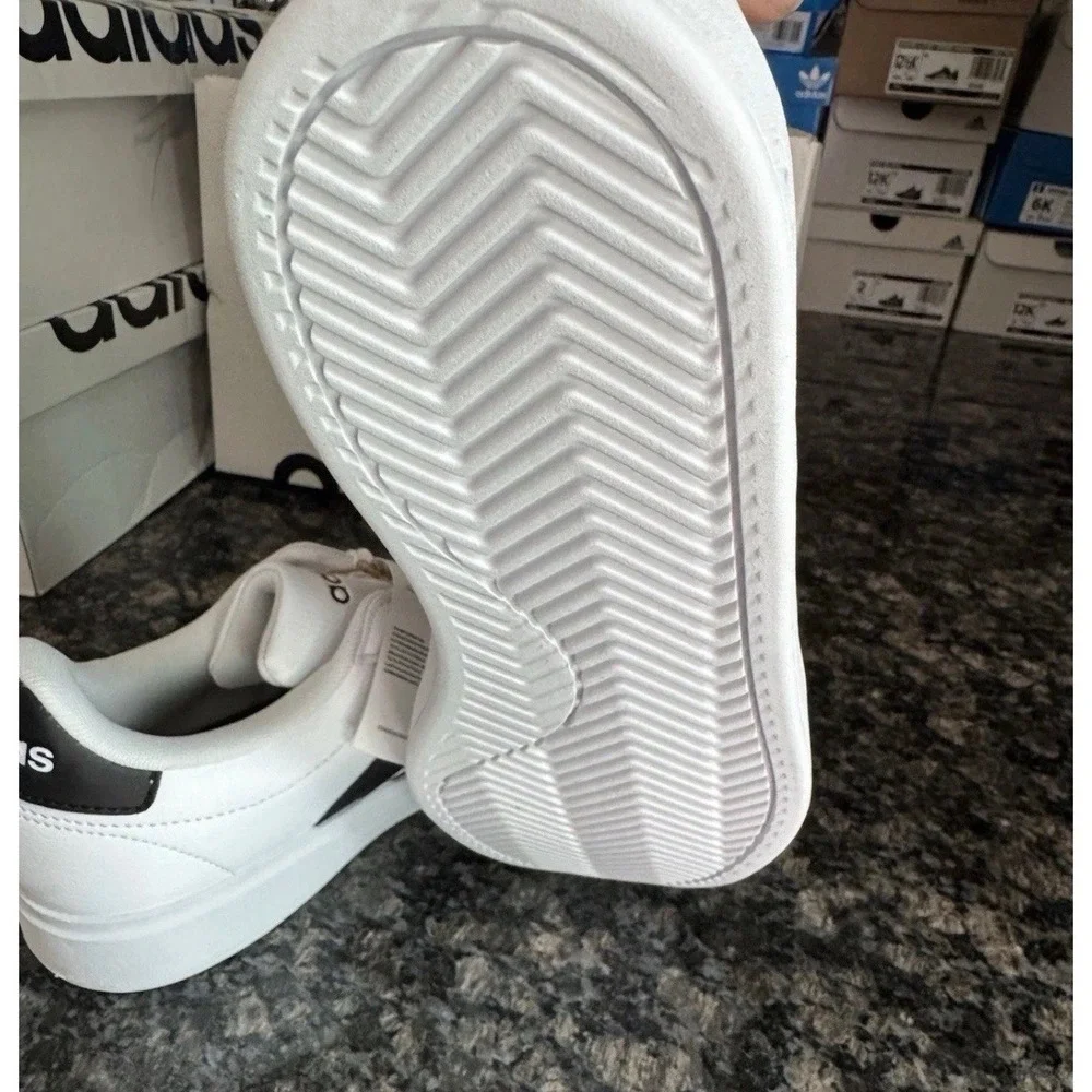 adidas grand court